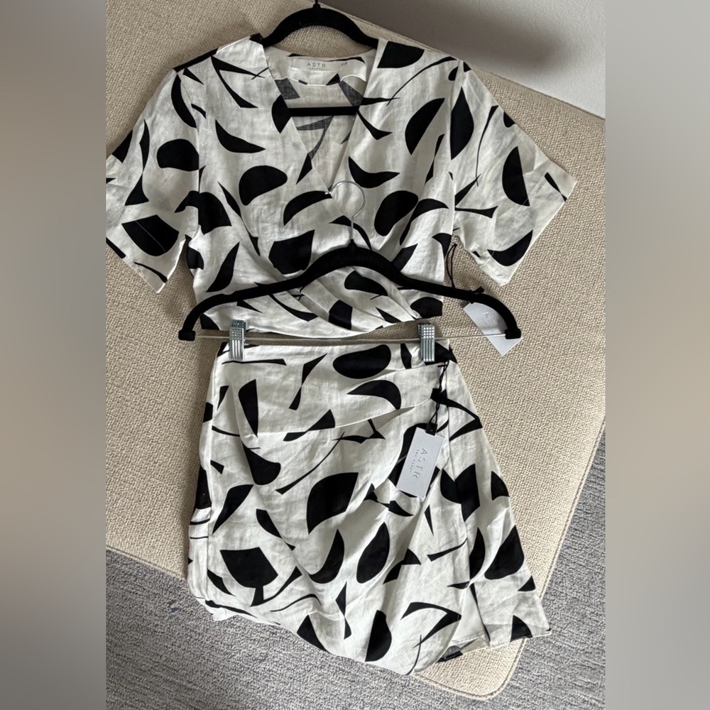 Astr Black and White Skirt Set
